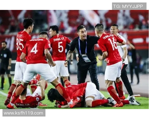 河南建业与广州恒大激战正酣央视网全程直播精彩赛事分析